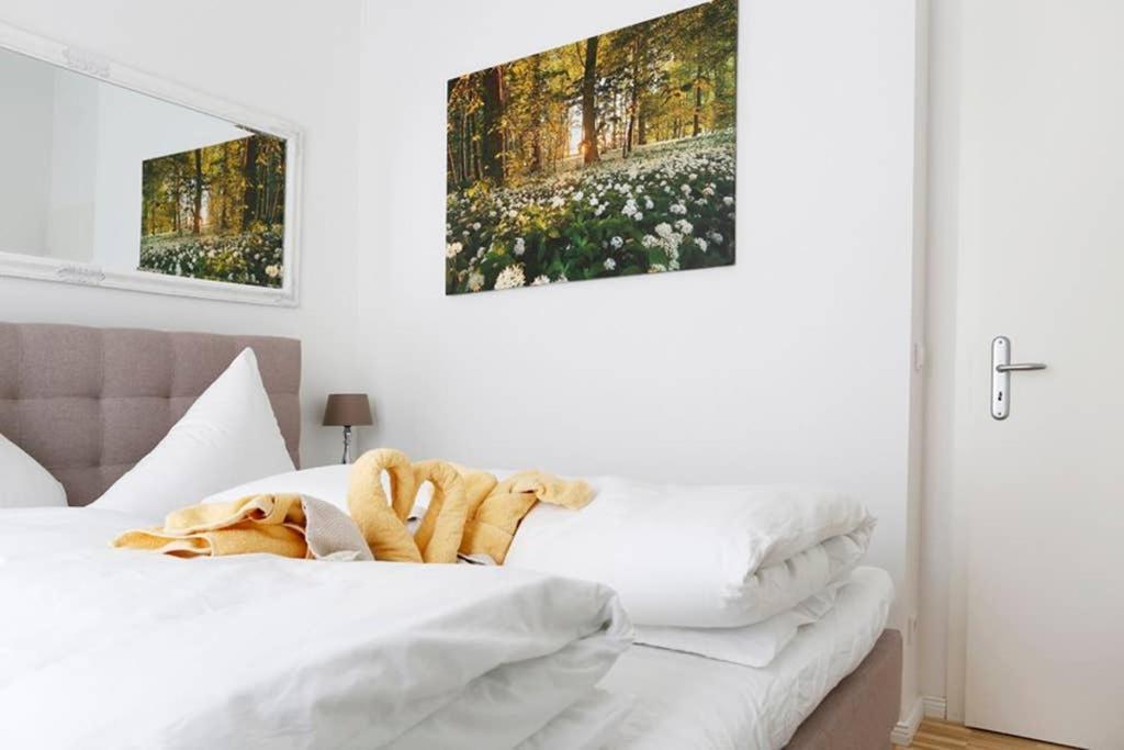 Sc 06 By Rockchair Apartments L Superhost Status L 4 Bedrooms Boxspringbeds 2 Bathrooms Balcony Elevator - Cozy Family & Business Flair Welcomes You! เบอร์ลิน ภายนอก รูปภาพ